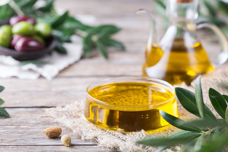 ¿Qué vitaminas tiene el aceite de oliva extra virgen?